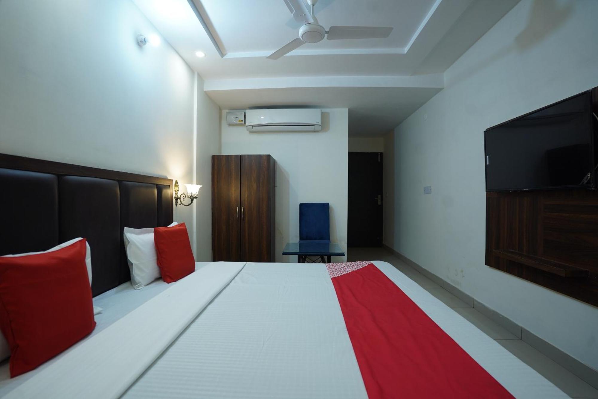 Hotel O Grey Orchid Лудяна Екстериор снимка